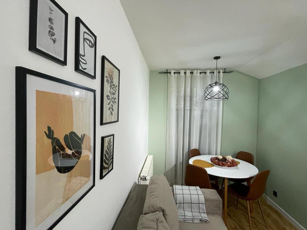 Kruševac Apartman Element מראה חיצוני תמונה